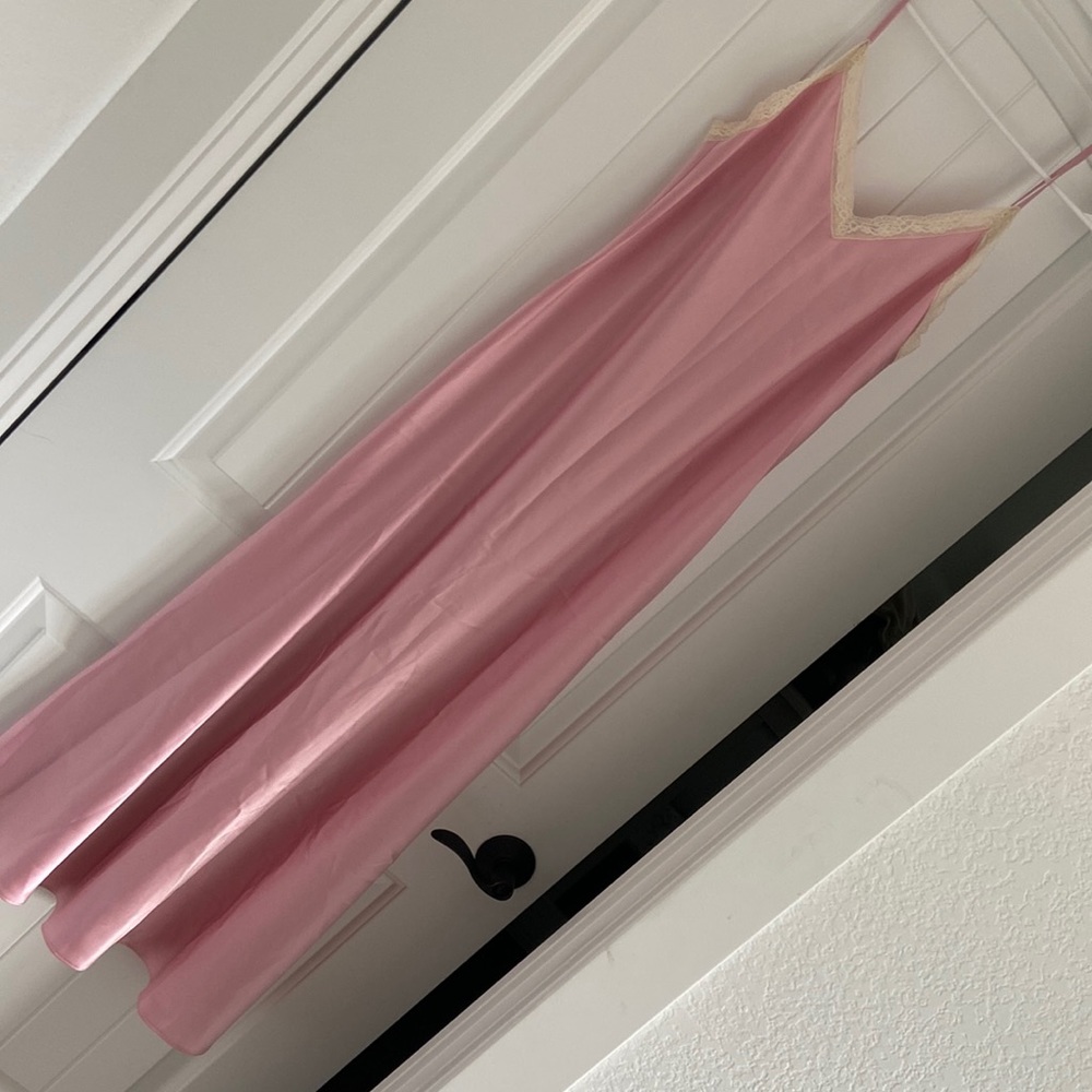 Pastel pink sleep dress, lace detail, size M